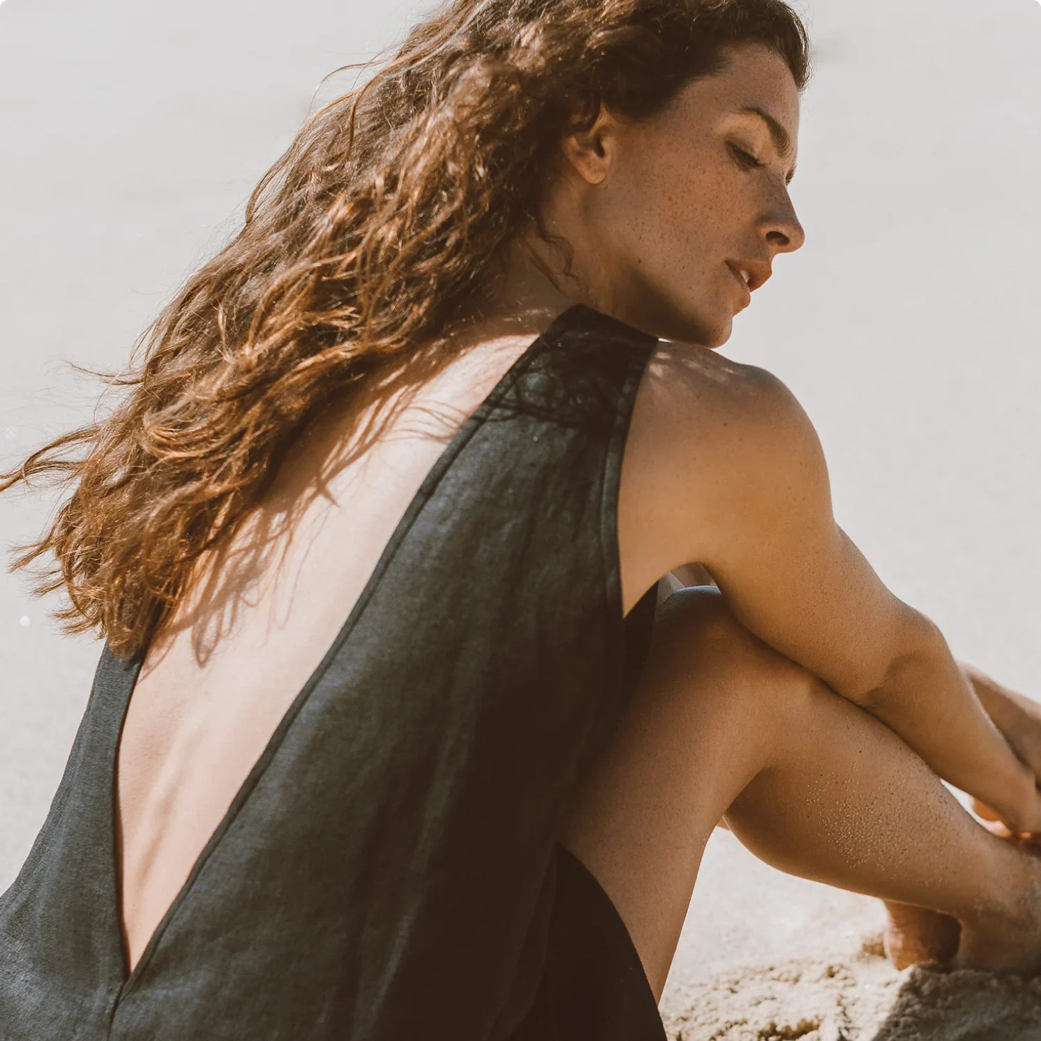 Alternative view of AMBER - Dress